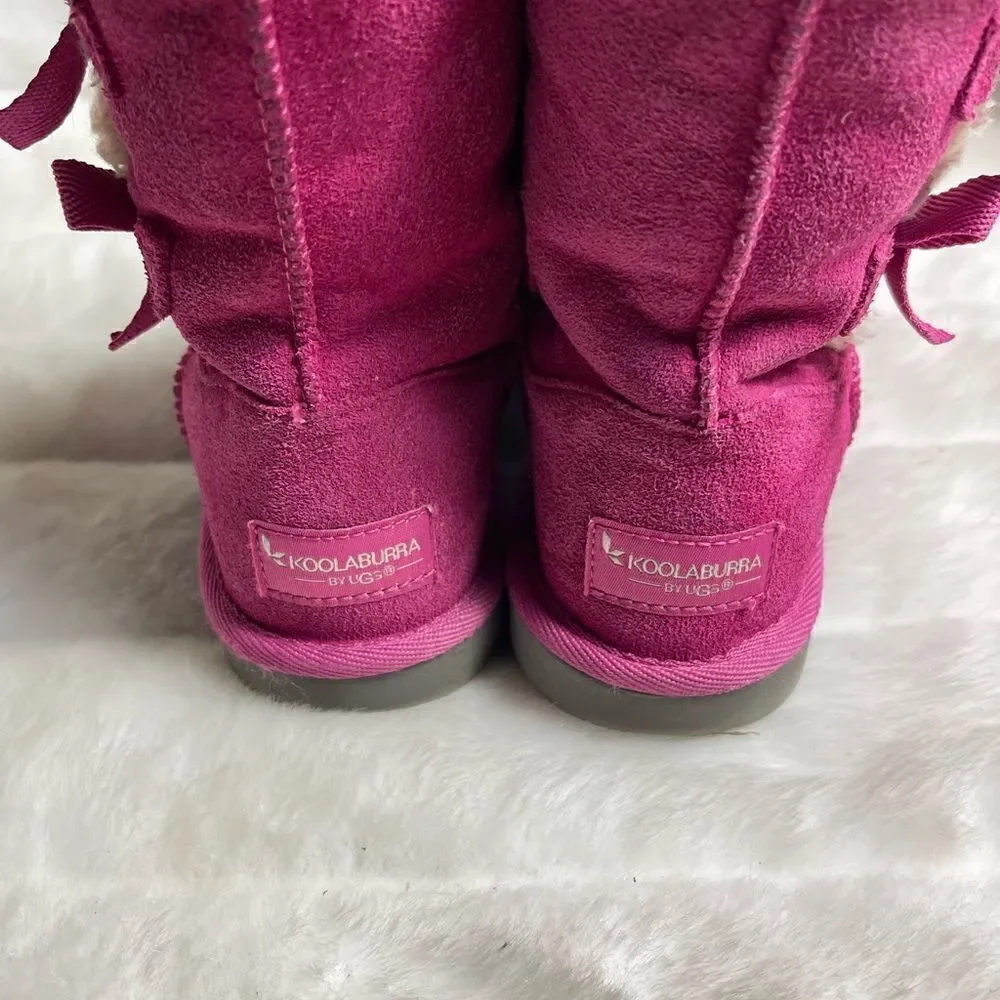 Kookaburra by Ugg girls hot pink  suede short boots side bows fur lining SZ 2